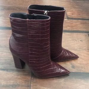 Brand New!! TopShop Pointe Toe Boot